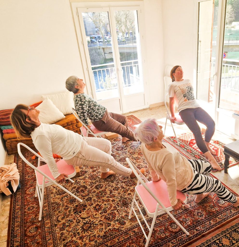 Yoga sur chaise